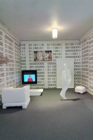 369162 Hours Ausstellung Berlin