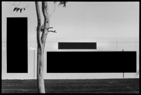 Grey Crawford - Finding Bones Ausstellung Berlin