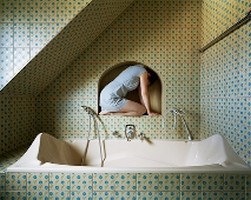 FAREWELL TO LONGING - Figurationen von Heimat in der Gegenwartskunst