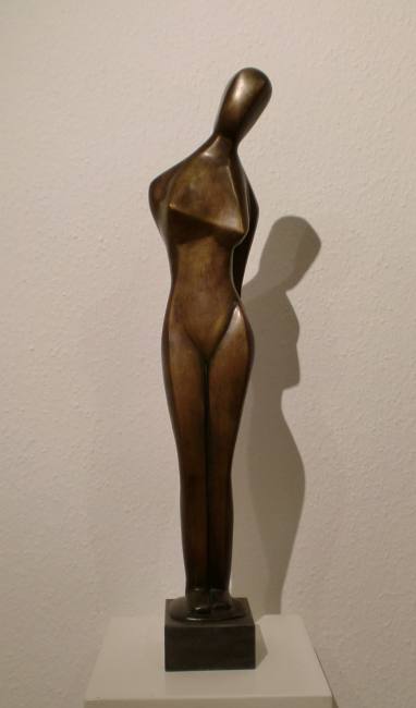 Marg Moll 1884 - 1977 Stehende