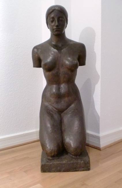 Ludwig Kasper  1893 - 1945 Auf den Fersen Sitzende